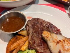 -伯顿西餐厅(厚街香榭丽店)
