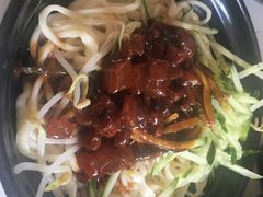 炸酱面-大姨捞面(新安花园店)
