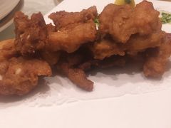 牛三宝-金八仙酒店