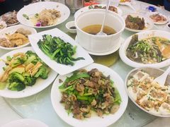 -巨元河鲜酒楼·清远特色菜名店(英德店)