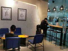 -瑞幸咖啡(深圳宝安机场国内到达厅店)
