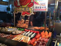 -六合夜市