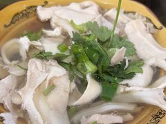 -小杨翘脚牛肉