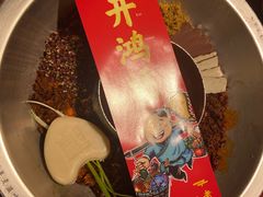 -谭鸭血老火锅(龙湖宝山天街店)
