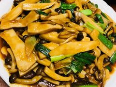 -北平小馆·烤鸭·家常菜(磨房北里店)