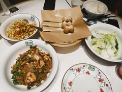 糖油粑粑-费大厨辣椒炒肉(黄兴中心广场店)