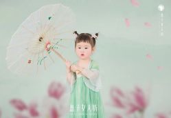 点击看大图 -盘子女人坊古装写真摄影(南京总店)