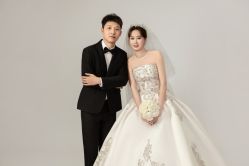 -雅云婚纱摄影工作室旗舰店