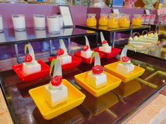 -大中华希尔顿酒店-念自助餐·嗨啤·小龙虾