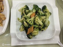 -东四民芳餐厅(世茂工三店)