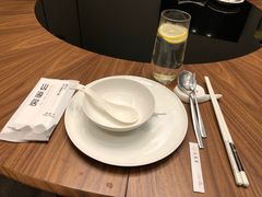 餐具摆设-山海居·经典潮菜