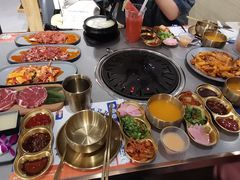 -金会长自助海鲜·烤肉(人民广场店)