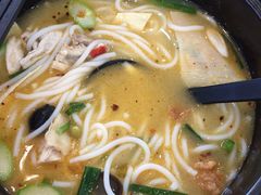 -桥香园过桥米线(国贸店)