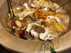 -抚仙湖生态石锅鱼野生菌(告庄店)