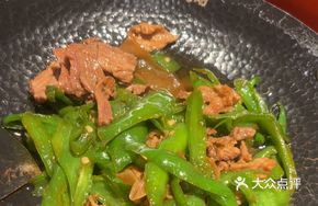 One号 Pork with Chili Stir-fry