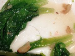 乱，菜里有头发，服务差-太兴餐厅(东方广场分店)