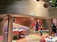 -水桶王国主题餐厅·聚会·生日派对·亲子活动·家庭套餐(亚龙湾希尔顿店)