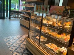 面包甜点陈列柜-星巴克(天津SM城市广场店)
