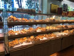 面包甜点陈列柜-新侨三宝乐面包店(崇文门店)