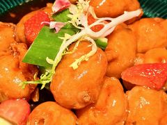 士多啤梨咕噜肉-粤·向群饭店(二沙岛店)