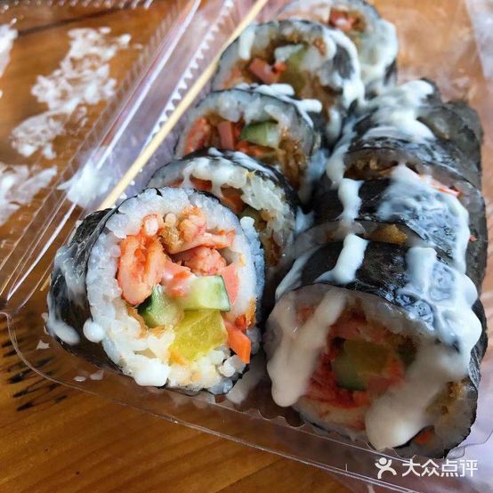 樱花寿司饭团