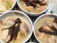 -禄婶鸡煲·打边炉