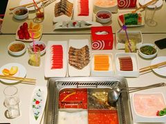 -海底捞火锅鲜切牛肉主题店(长寿路店)