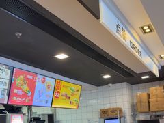 -麦当劳(假日广场店)