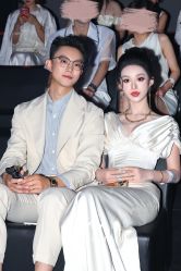 -Renee芮亦婚纱(原丽莎)