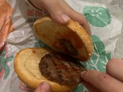 -汉堡王(颐和汇邻湾广场店)