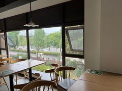 靠窗位-老乡鸡(旭辉御府店)