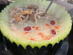 -野迹·石橄榄鸡·烧烤(新洲店)