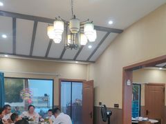 -李东农庄(中南百草园地标店)