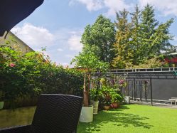 -江阴偶来路儿童摄影(江阴市新体育中心体育场店)