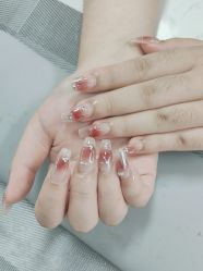-尤米一站式美甲美睫