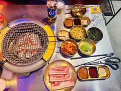 -釜山火炉·海鲜烤肉(紫藤路店)