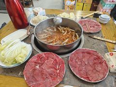 -乳仔牛牦牛汤锅 烤羊排(松潘古城店)