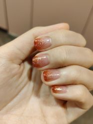 -悦指间美甲美睫