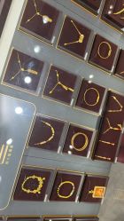 -周大福CHOW TAI FOOK(浦东八佰伴店)