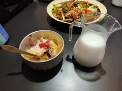 -桥边小楼·手工云南菜·古城观景小楼