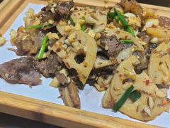 -铭副琦食·虾蟹烩馆(渔人码头店)