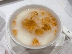 -景月阁空中食府(希尔顿酒店)