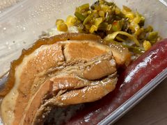 -梁阿婆廿年老牌扣肉糯米饭