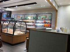 面包甜点陈列柜-仟吉KenGee(汪家墩店)