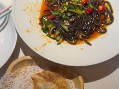 -小鱼小牛(世欧广场店)