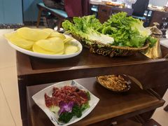 -贵府酸汤牛肉火锅·贵州老字号(飞山街店)