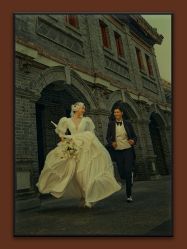 点击看大图 -至臻微拉婚纱摄影