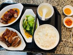 -农家婆港式烧腊快餐(驰天·钰园商住小区店)