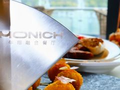 -MONICH牛排融合餐厅(和义大道购物中心店)