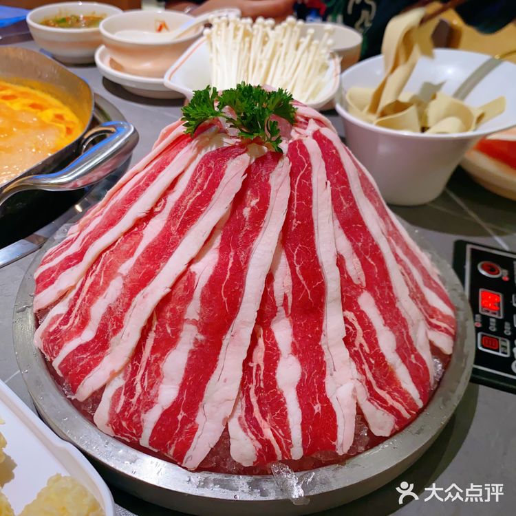 大锅铲.贵州酸汤火锅